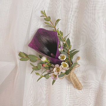 Calla lily boutonniere