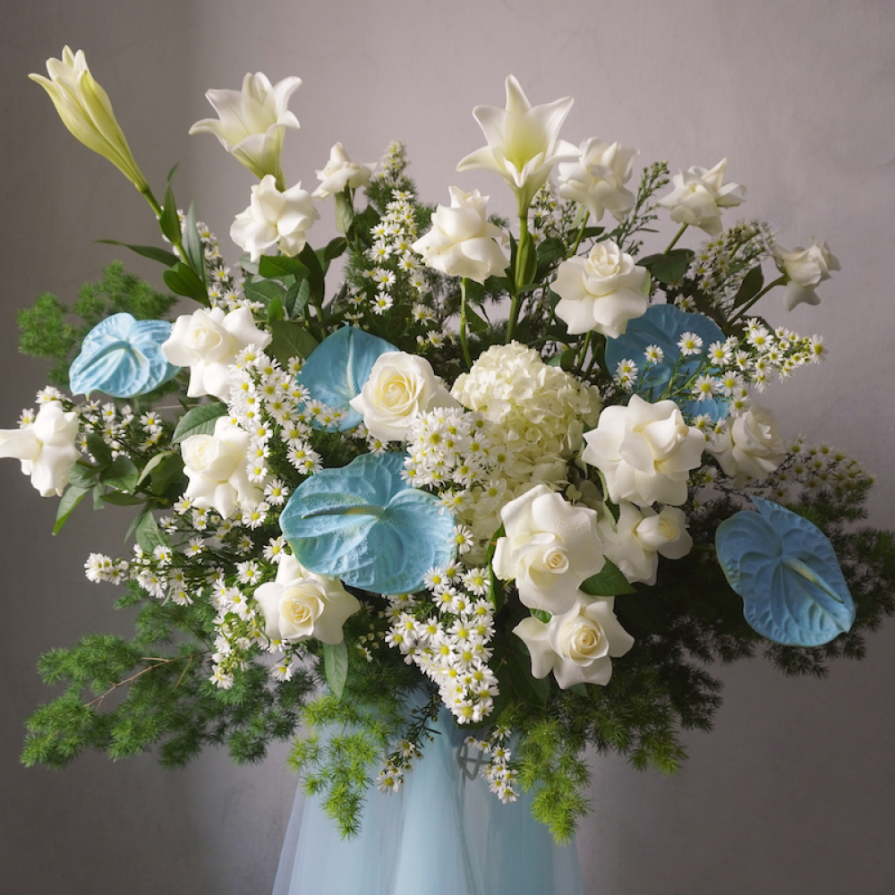 Condolence Flower Stands and Funeral Wreaths