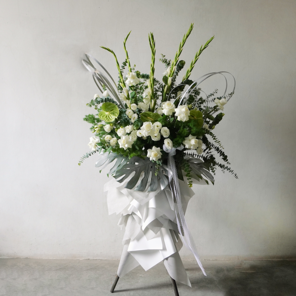 Condolence Flower Stands and Funeral Wreaths