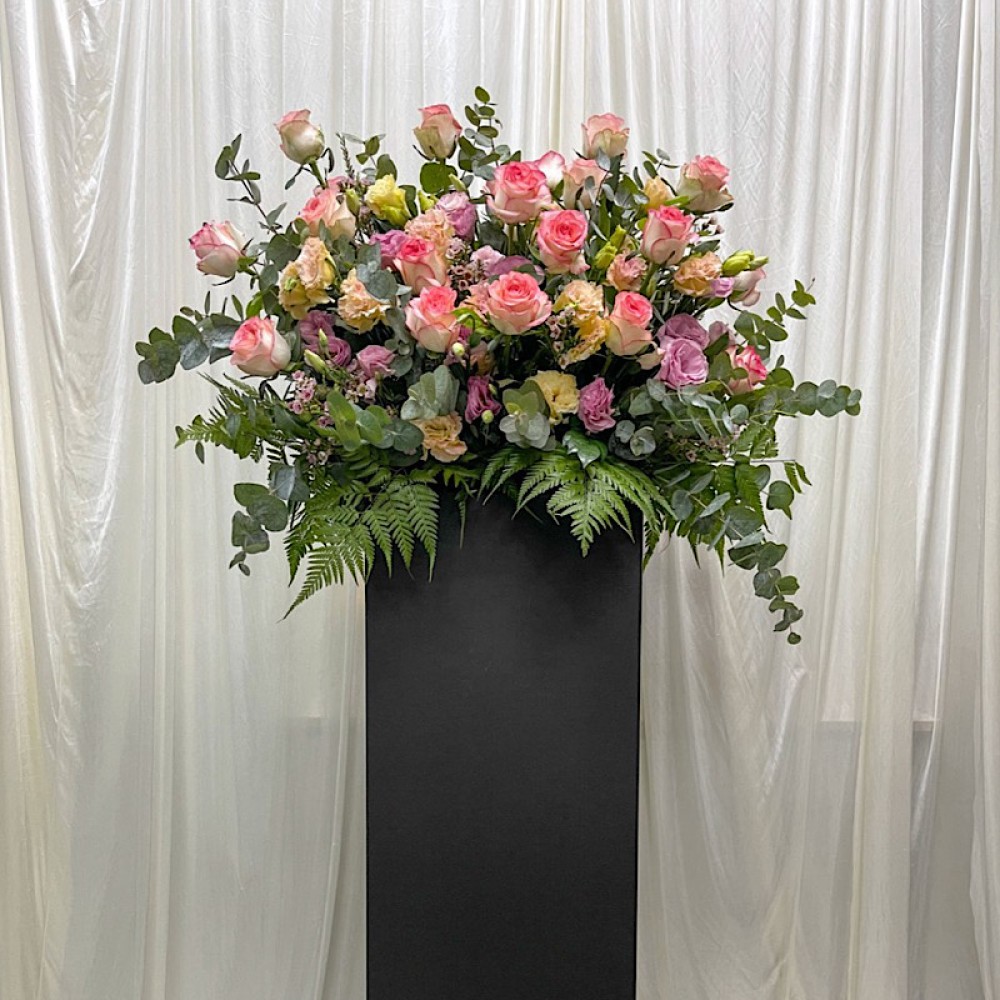 Condolence Flower Stands and Funeral Wreaths