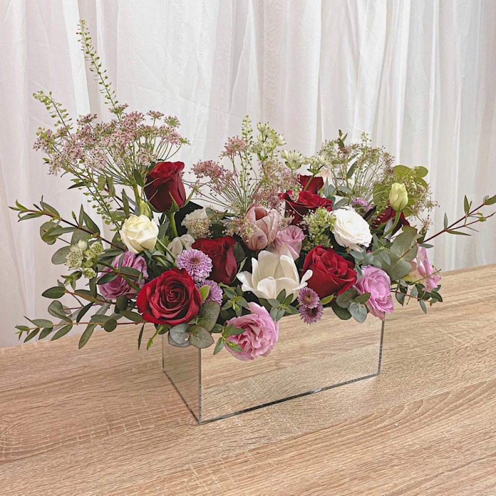 Flower Gift Boxes & Flower Baskets