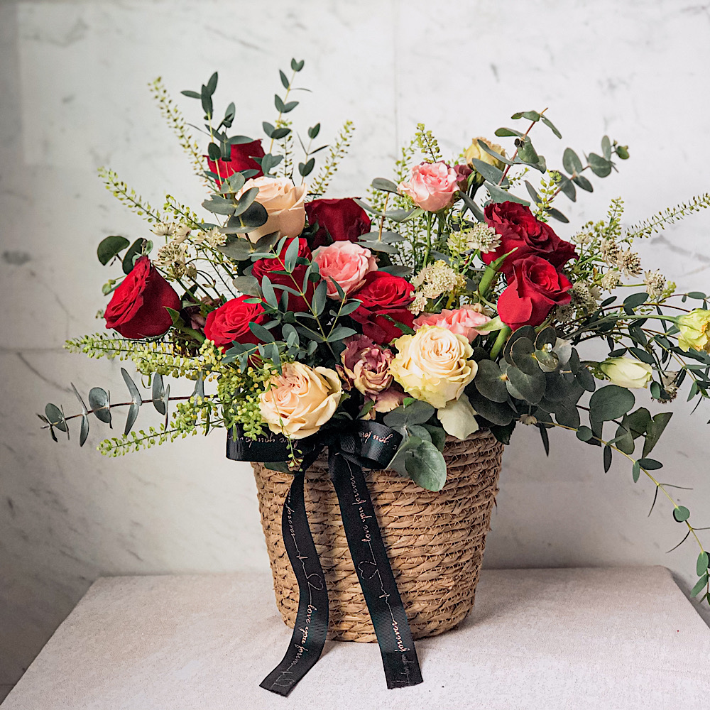 Flower Gift Boxes & Flower Baskets