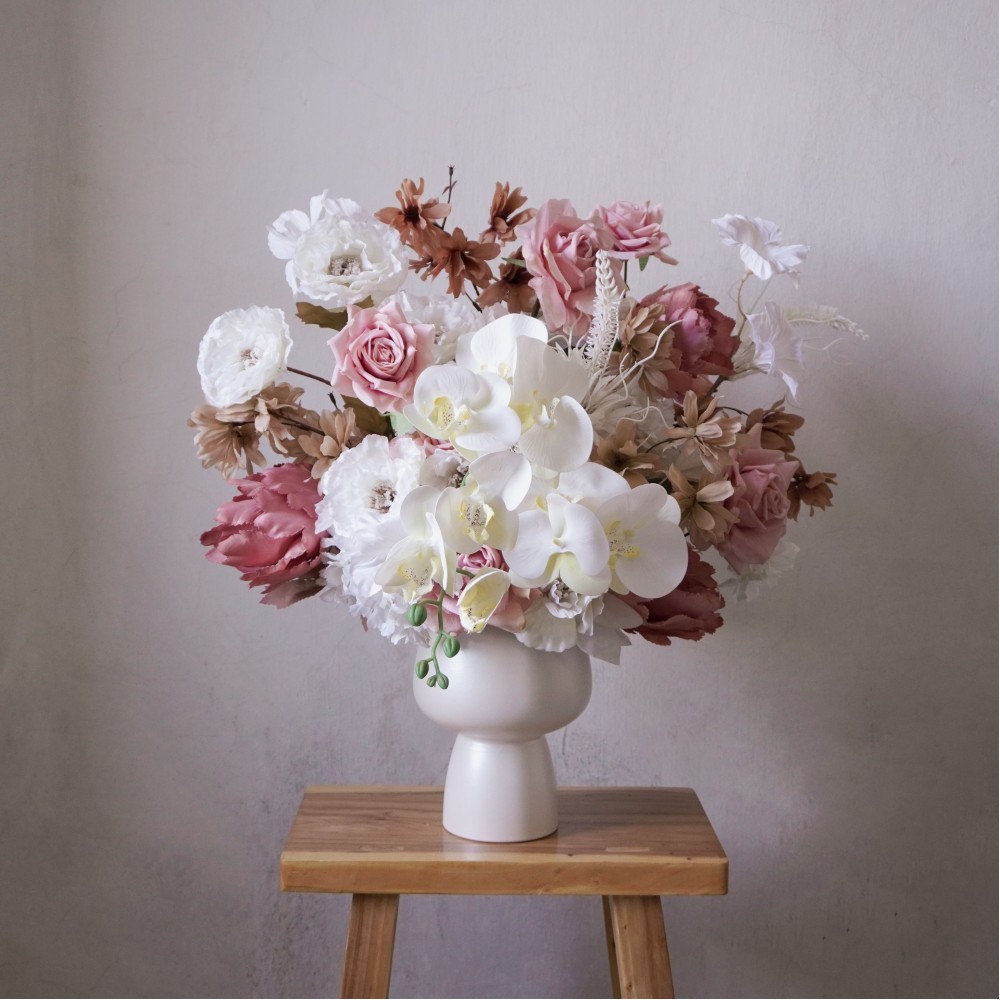 Table Flower Arrangements