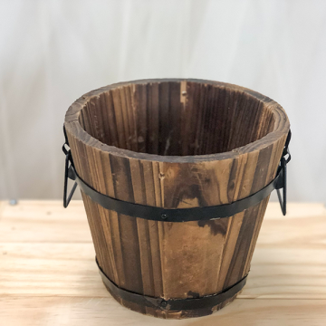 Wooden bucket