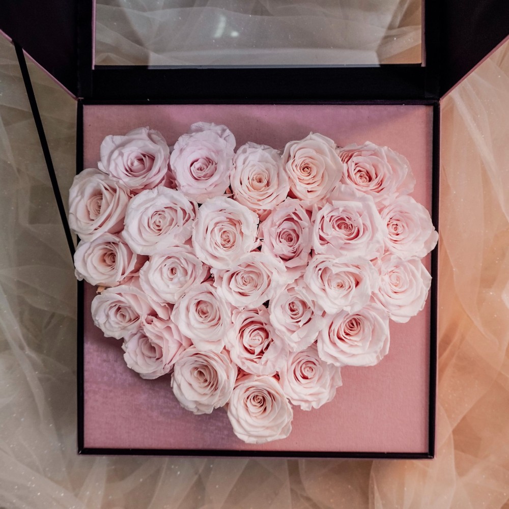 Flower Gift Boxes & Flower Baskets