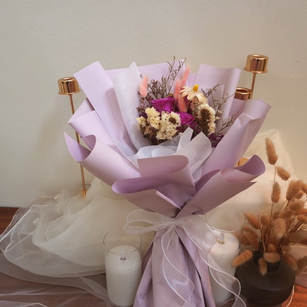 Preserved Flowers Bouquets & Dried Flowers