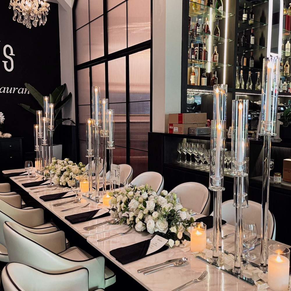 Photo Table Styling