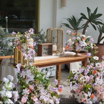 Photo Table Styling II