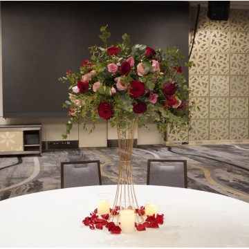 Gold Centerpiece IV