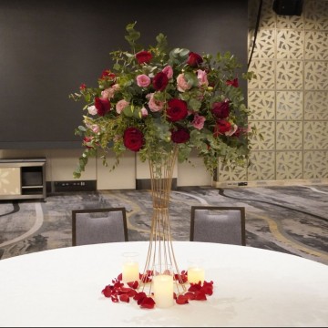 Gold Centerpiece IV