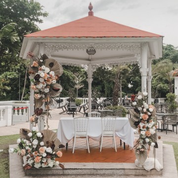 Dried Palm Leave Decor