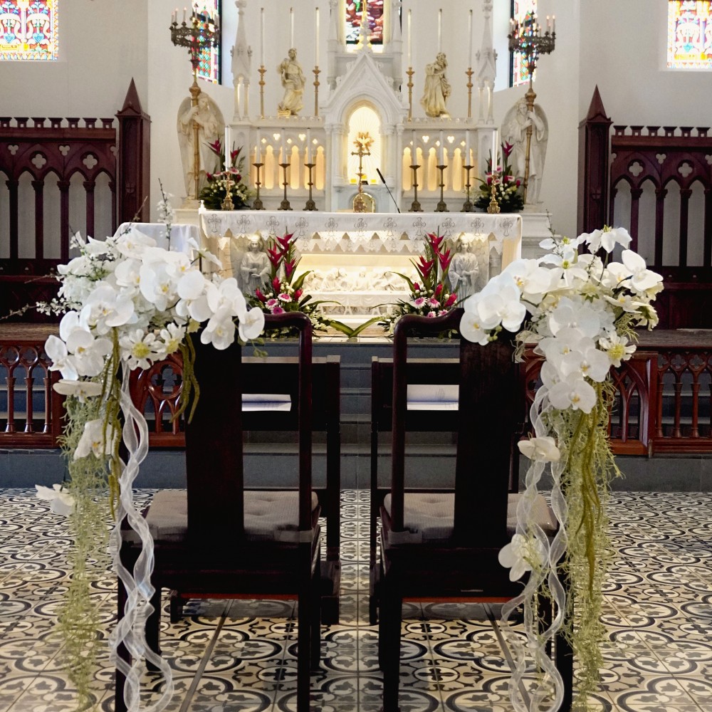 Church Decoration for Wedding