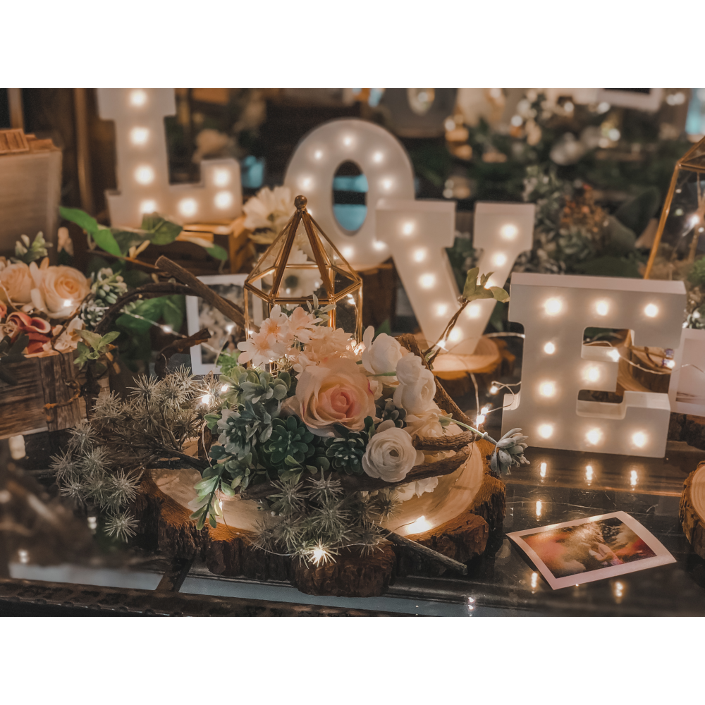 Photo Table Styling