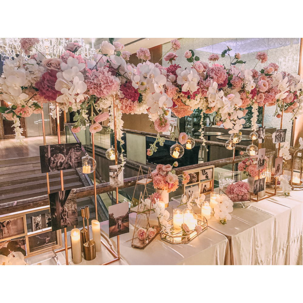 Photo Table Styling