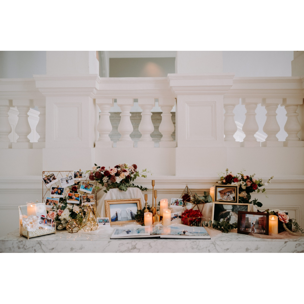 Photo Table Styling