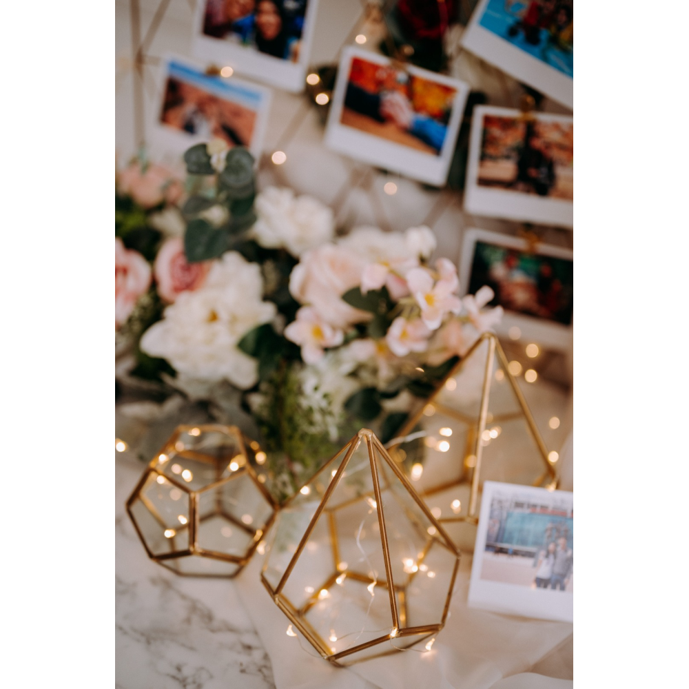 Photo Table Styling